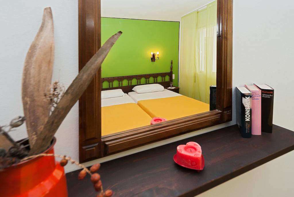 Apartamentos Casa Blanca ميامي بلاتجا الغرفة الصورة