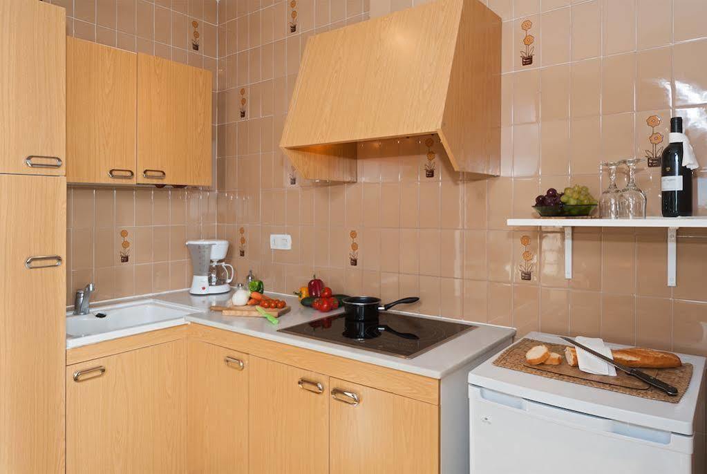 Apartamentos Casa Blanca ميامي بلاتجا المظهر الخارجي الصورة